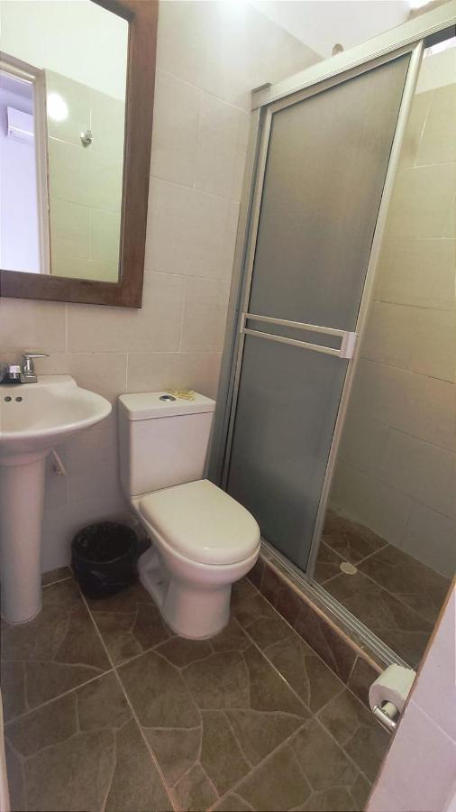 Hotel Maceo Мелгар Екстериор снимка